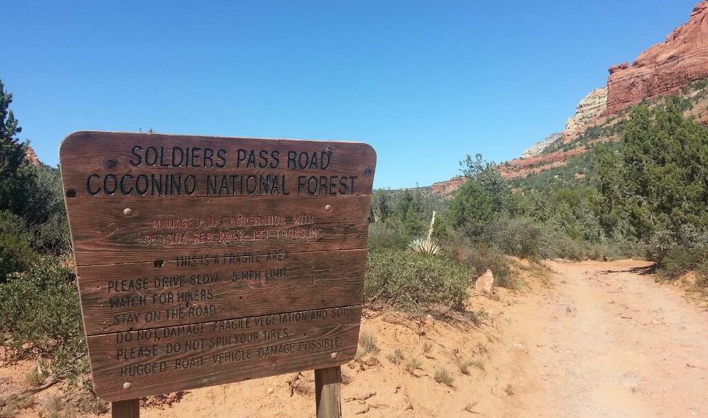 trailhead sign weekend in sedona