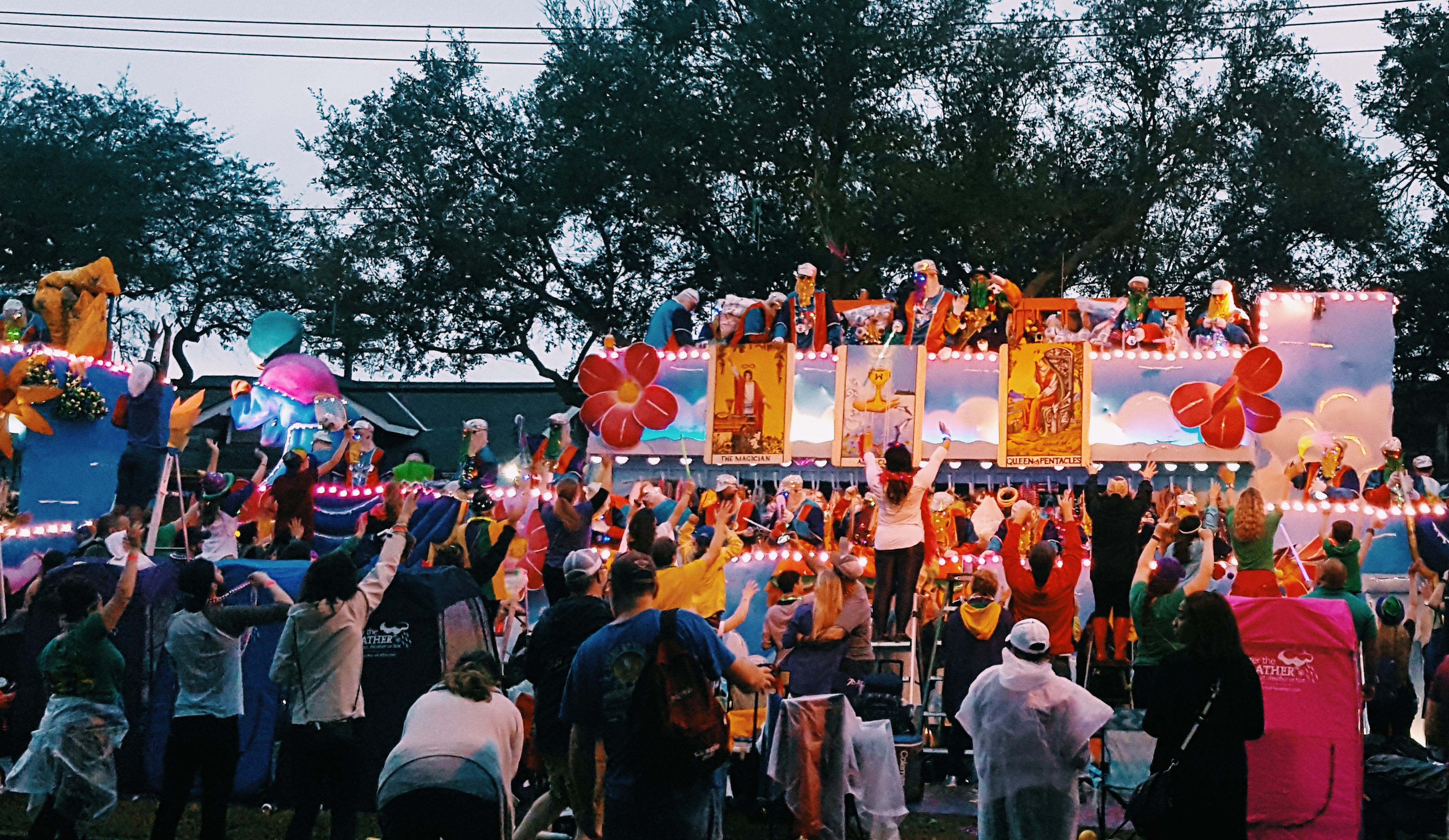 parade float endymion mardi gras new orleans